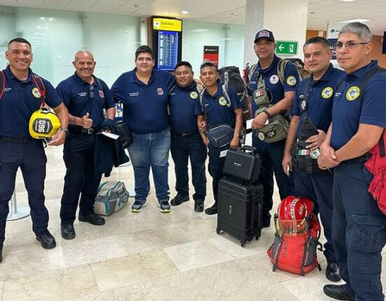 Acapulco-Receives-Aid-from-Los-Cabos Firefighters-Following Hurricane-Otis